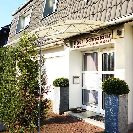Messe Flughafen Bed & Breakfast