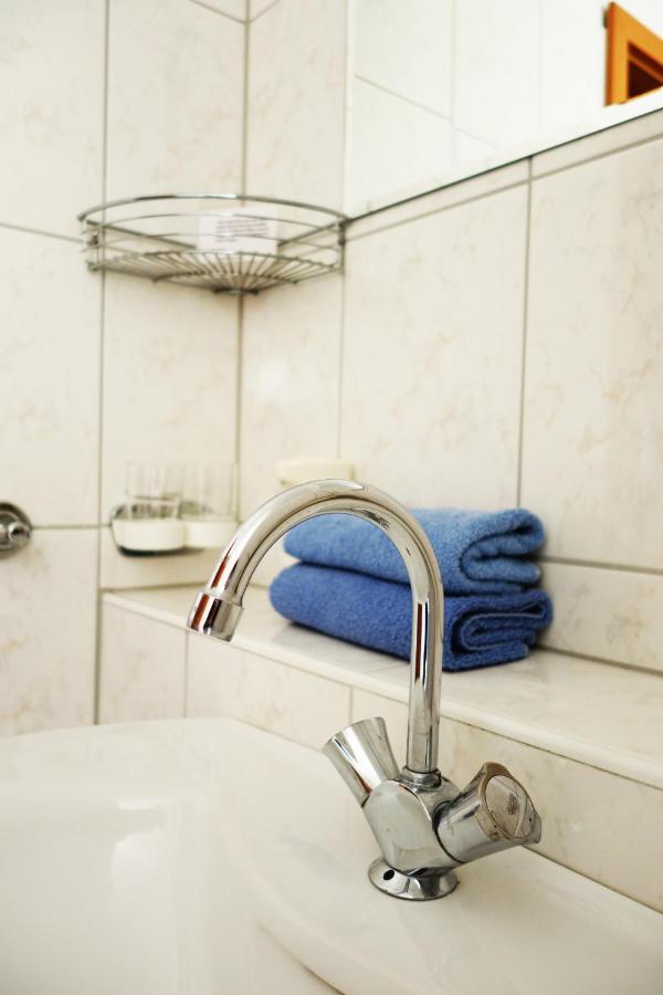 Messe Flughafen Bed & Breakfast